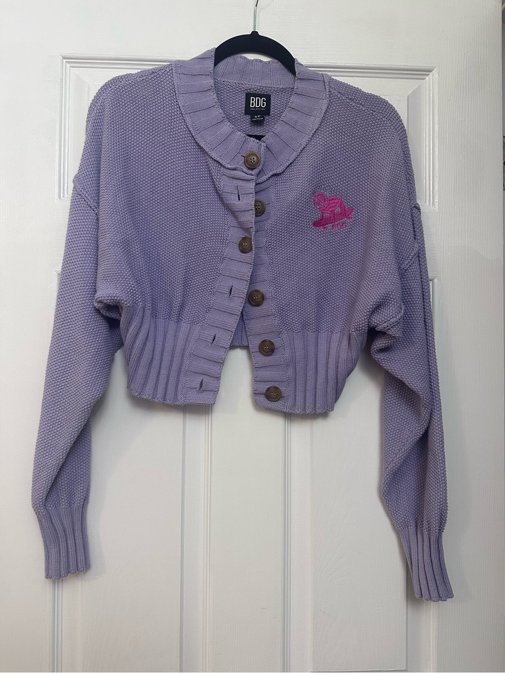 BDG purple lavender Cardigan Dog Embroidered Size Small

SKU:G10